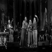 23044-10-08-fanfarestluciadinershow037.jpg