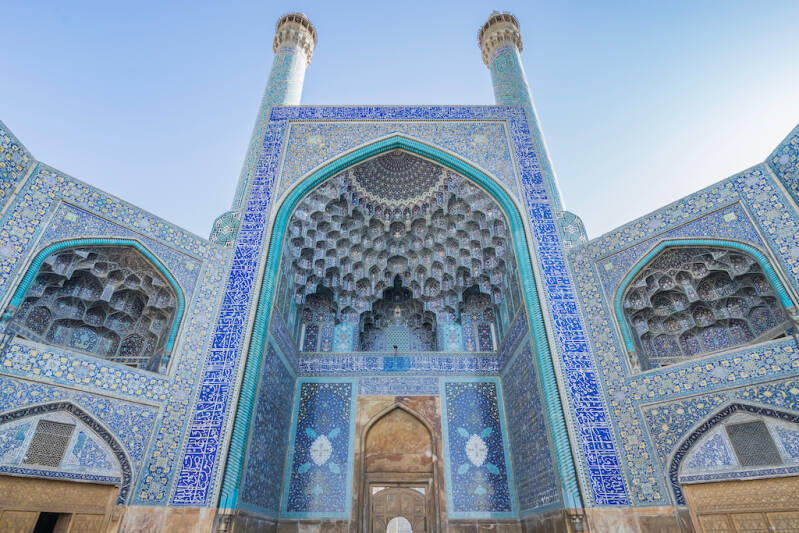 Iran Discovery Tour