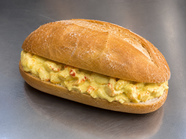 Rivierkreeft in kerrie salade