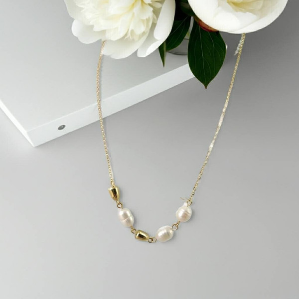 Stainless Steel Freshwater Pearls and Beads Necklace