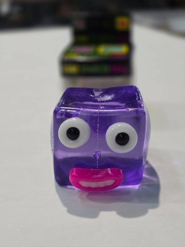 Squishy - Cube Squeeze Face