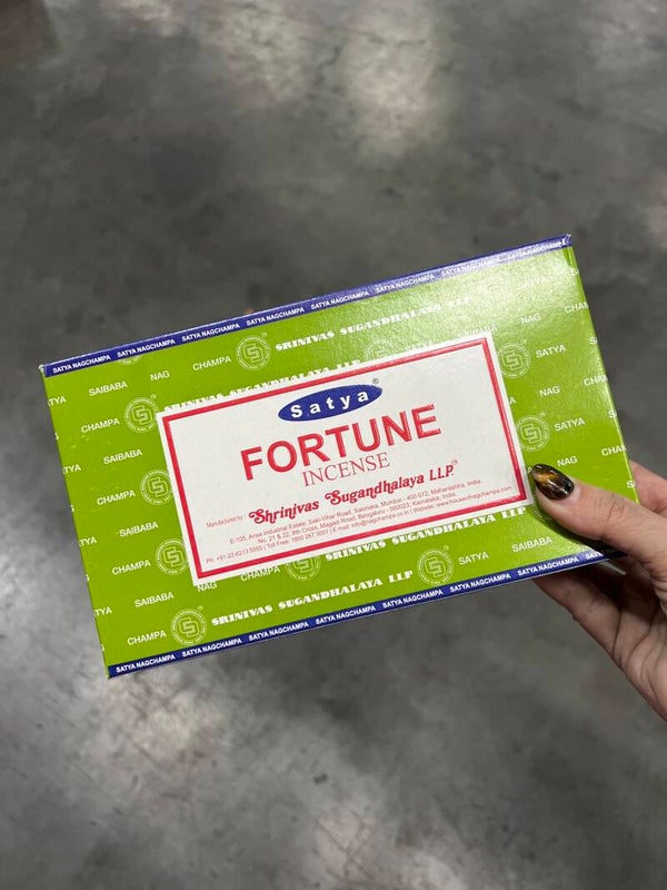 Satya wierook Fortune