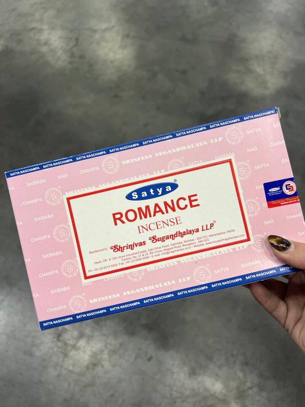 Satya wierook romance