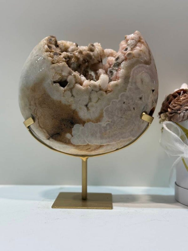Roze Amethist op Standaard - 2,702 Kilogr.