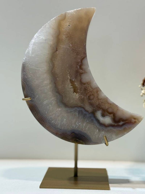 Agaat Maan op Standaard - 0,900 Kilogr.