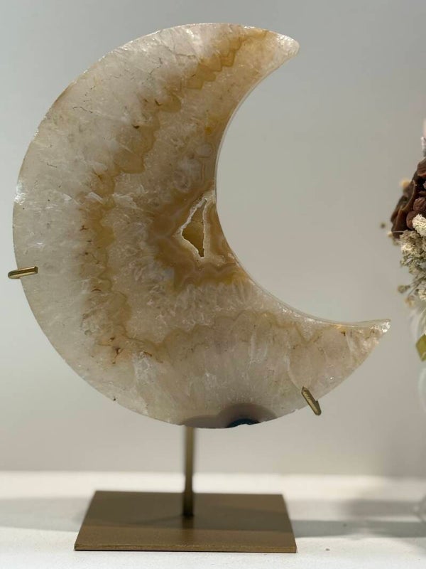 Agaat Maan op Standaard - 0,722 Kilogr.