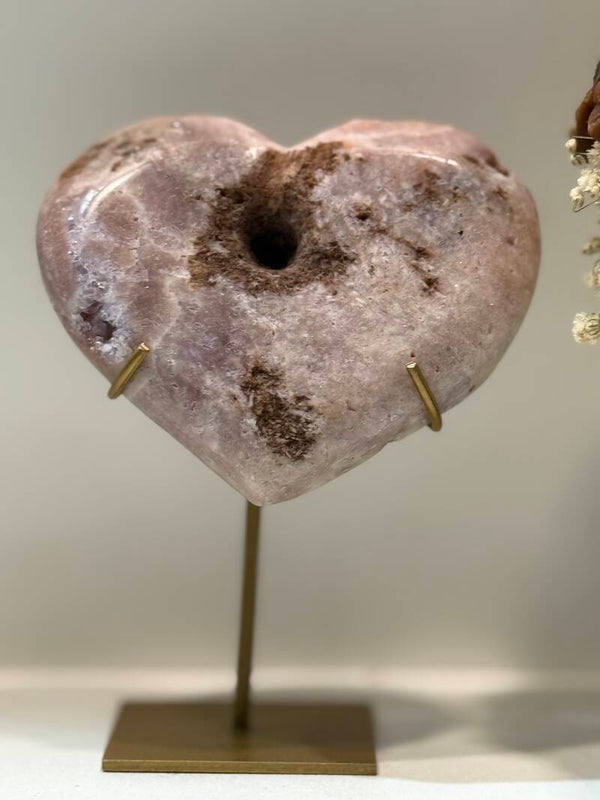 Roze Amethist Hart op Standaard - 0,308 Kilogr.
