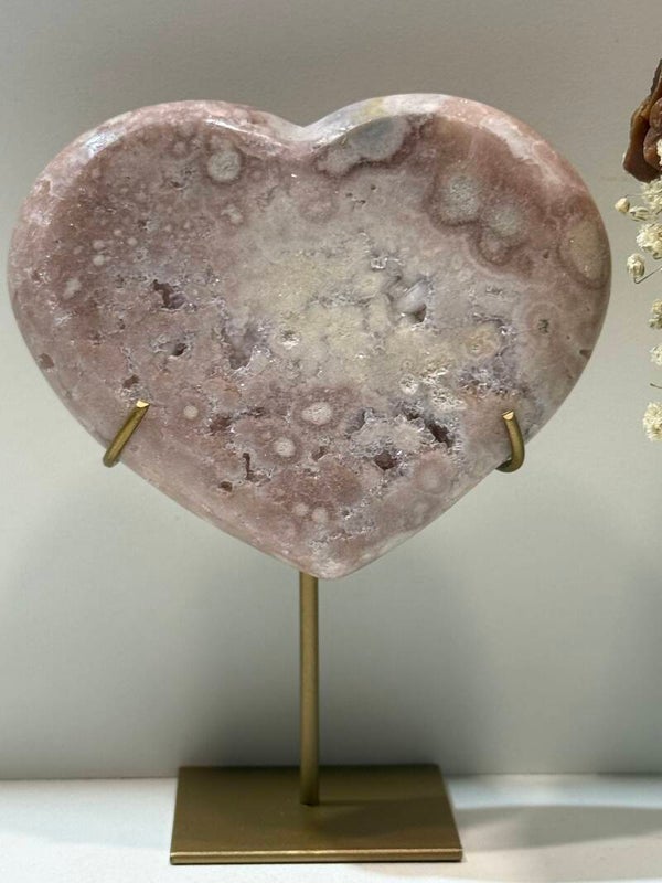 Roze Amethist Hart op Standaard - 0,366 Kilogr.