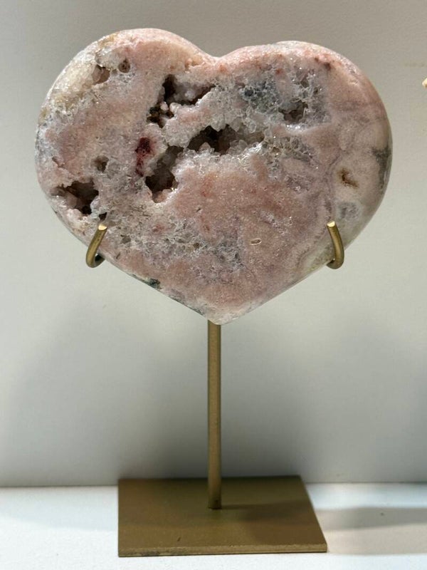 Roze Amethist Hart op Standaard - 0,240 Kilogr.