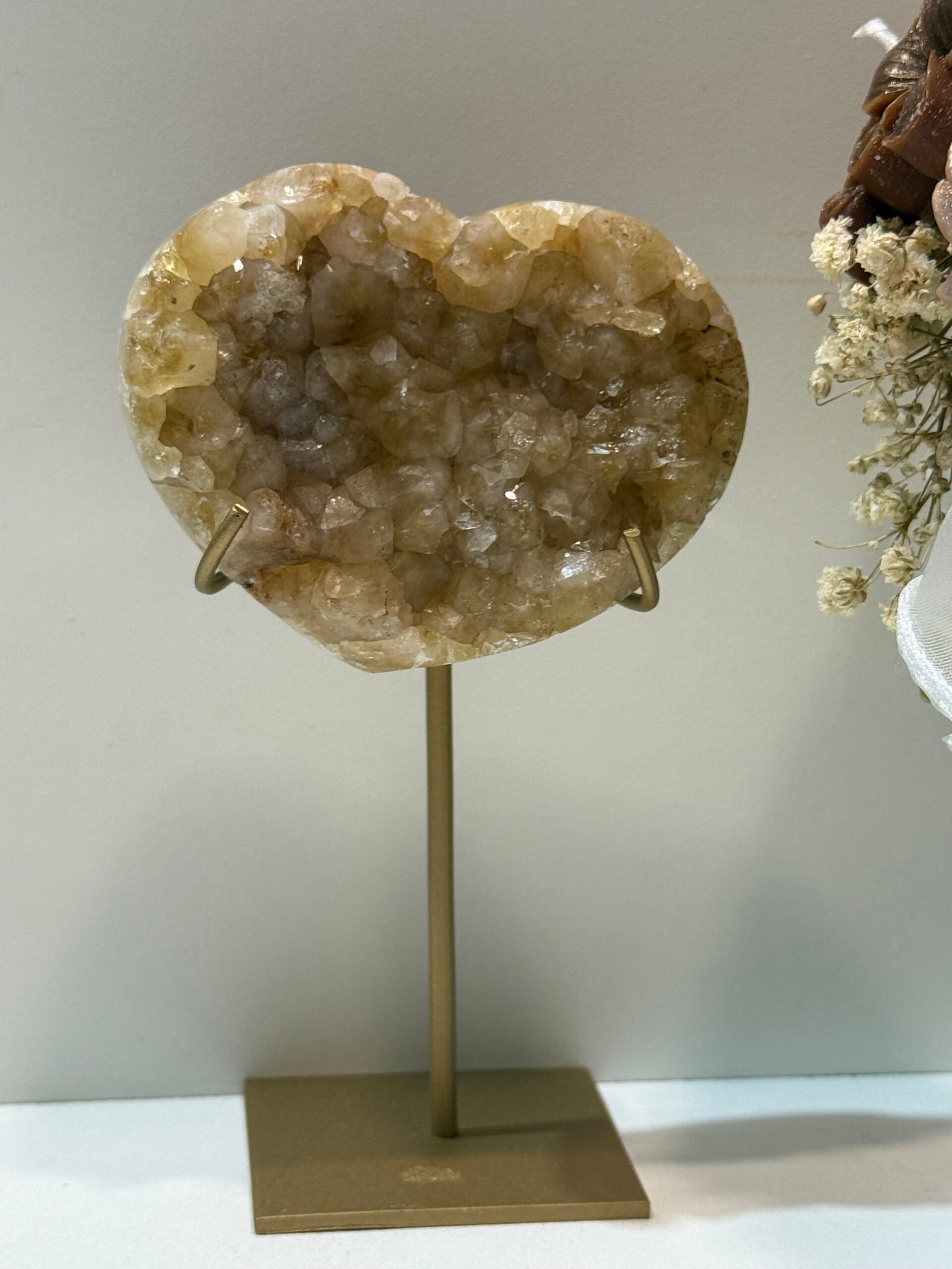 Gebrande Amethist Hart op Standaard - 0,272 Kilogr.