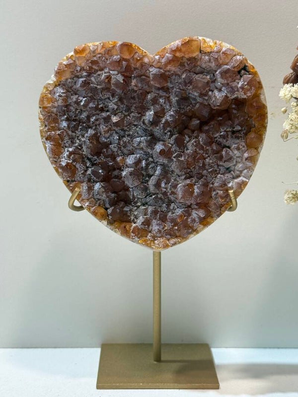 Gebrande Amethist Hart op Standaard - 0,348 Kilogr.