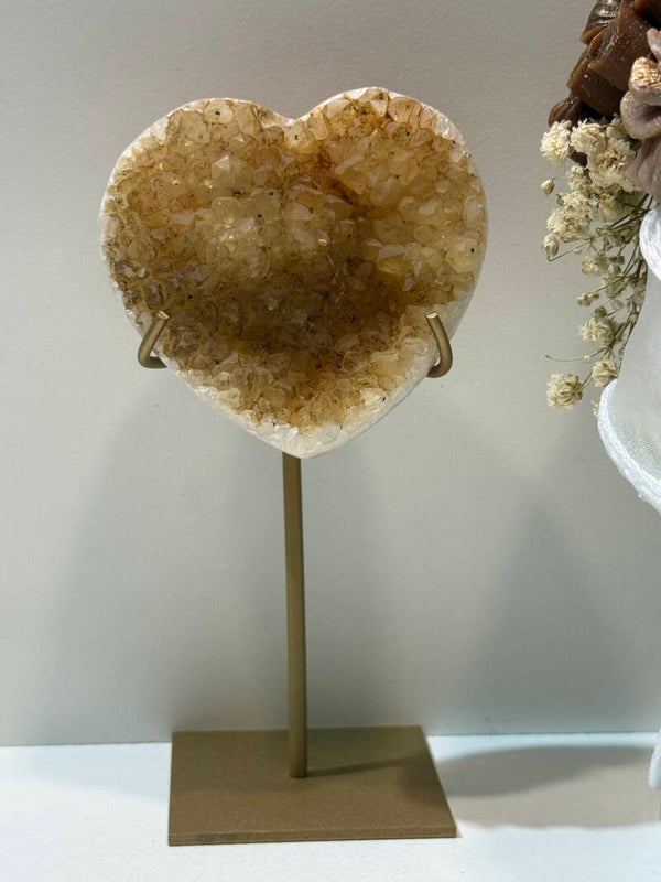 Gebrande Amethist Hart op Standaard - 0,248 Kilogr.