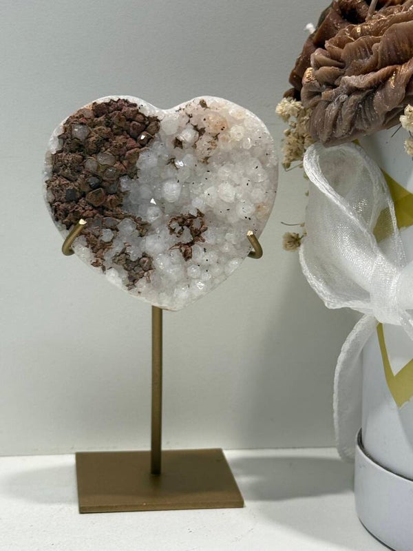 Gebrande Amethist Hart op Standaard - 0,250 Kilogr.