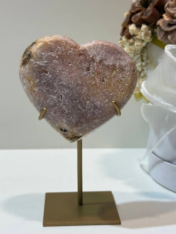 Roze Amethist Hart op Standaard - 0,222 Kilogr.