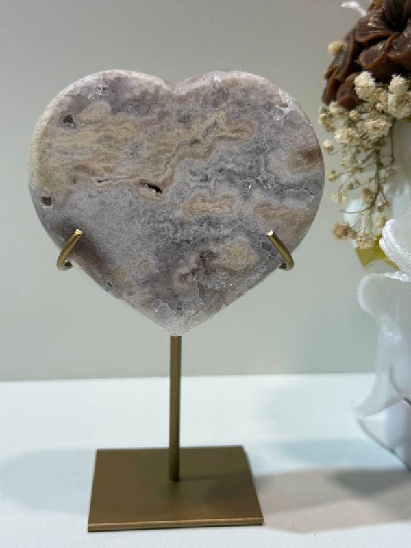 Roze Amethist Hart op Standaard - 0,260 Kilogr.