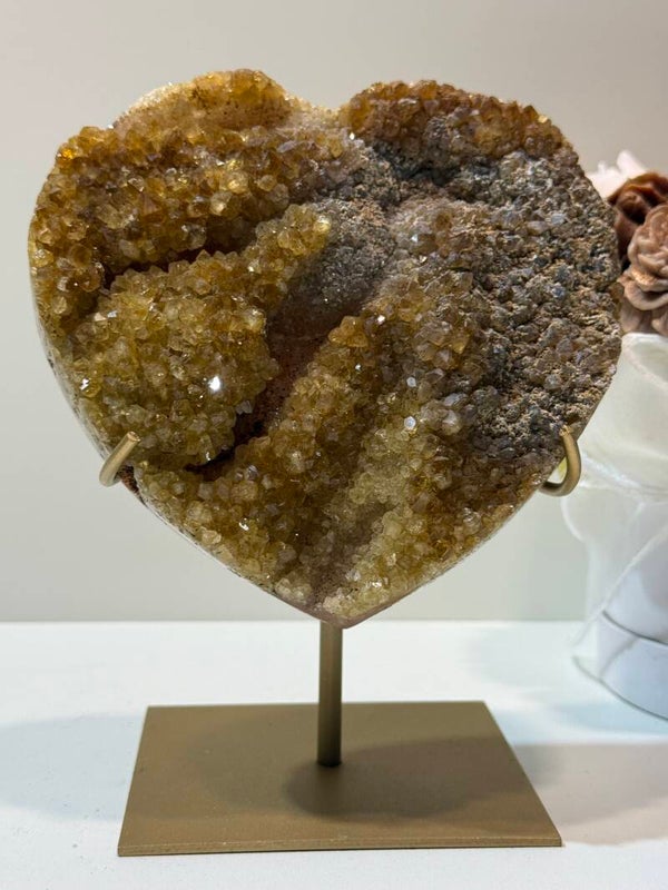 Gebrande Amethist Hart op Standaard - 1,132 Kilogr.