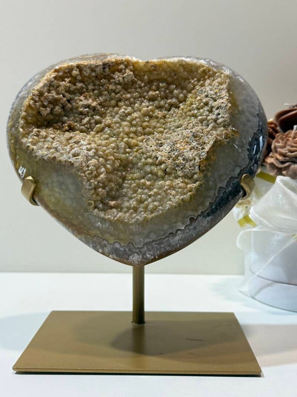 Agaat Hart op Standaard - 2,372 Kilogr.