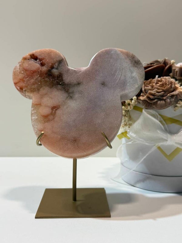 Roze Amethist Mickey op Standaard - 0,954 Kilogr.