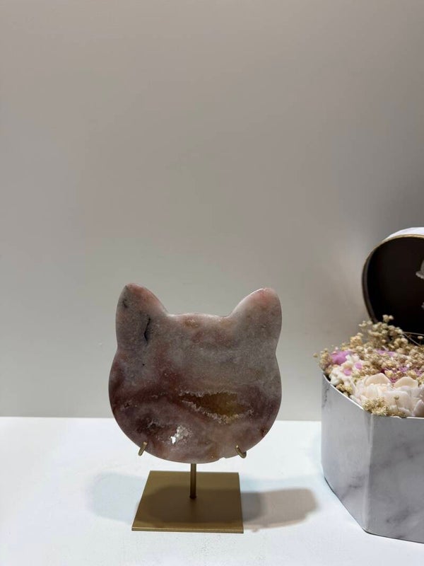 Roze Amethist Kattenhoofd op Standaard - 0,948 Kilogr.