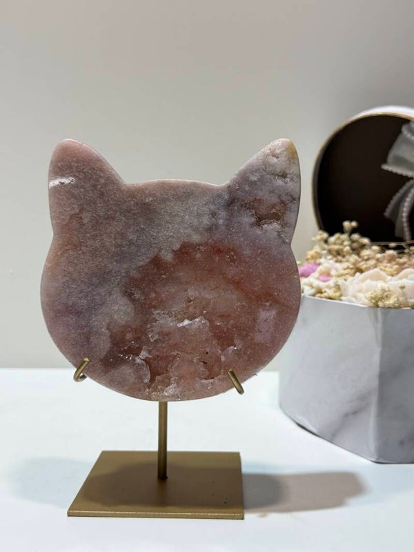 Roze Amethist Kattenhoofd op Standaard - 0,896 Kilogr.