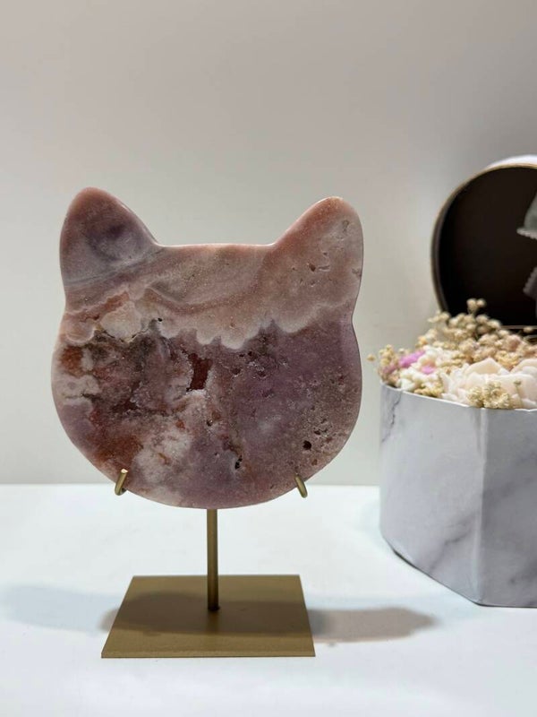 Roze Amethist Kattenhoofd op Standaard - 0,642 Kilogr.