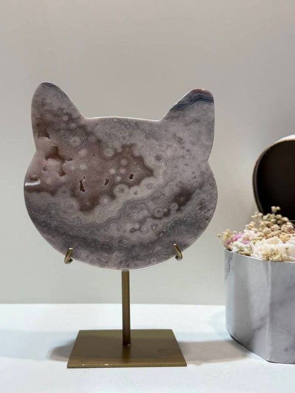 Roze Amethist Kattenhoofd op Standaard - 1,848 Kilogr.