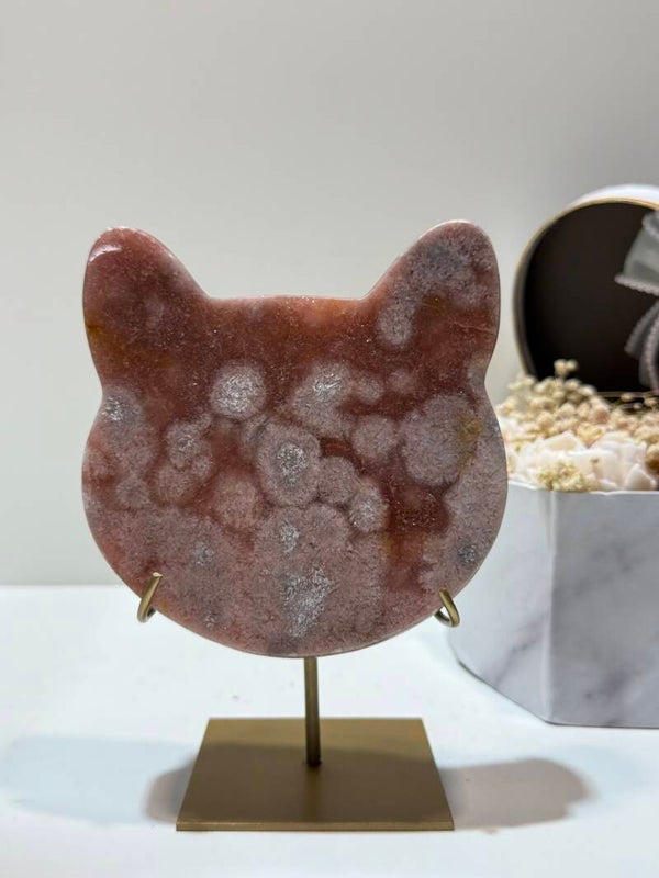 Roze Amethist Kattenhoofd op Standaard - 1,080 Kilogr.