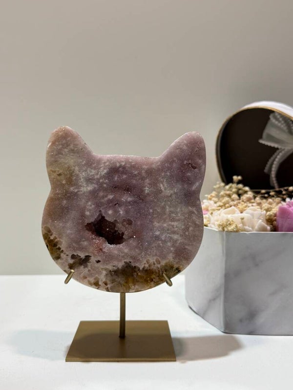 Roze Amethist Kattenhoofd op Standaard - 0,818 Kilogr.