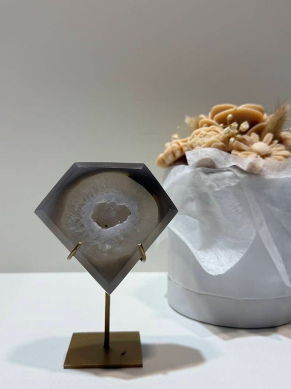 Agaat Diamant op Standaard - 0,356 Kilogr.