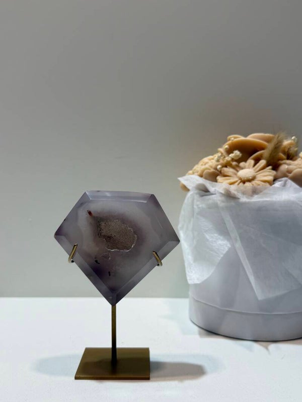 Agaat Diamant op Standaard - 0,322 Kilogr.