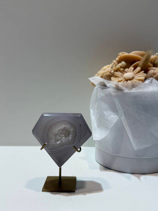 Agaat Diamant op Standaard - 0,218 Kilogr.