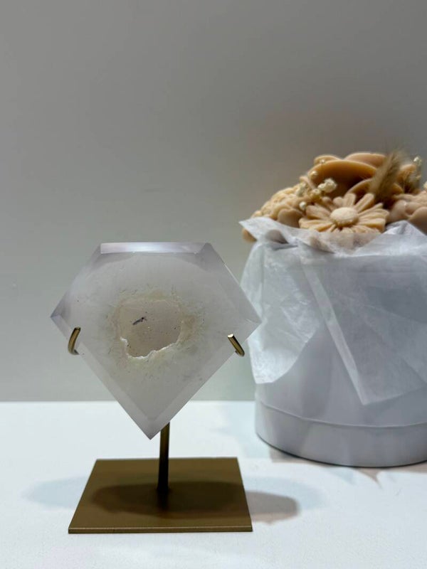 Agaat Diamant op Standaard - 0,446 Kilogr.