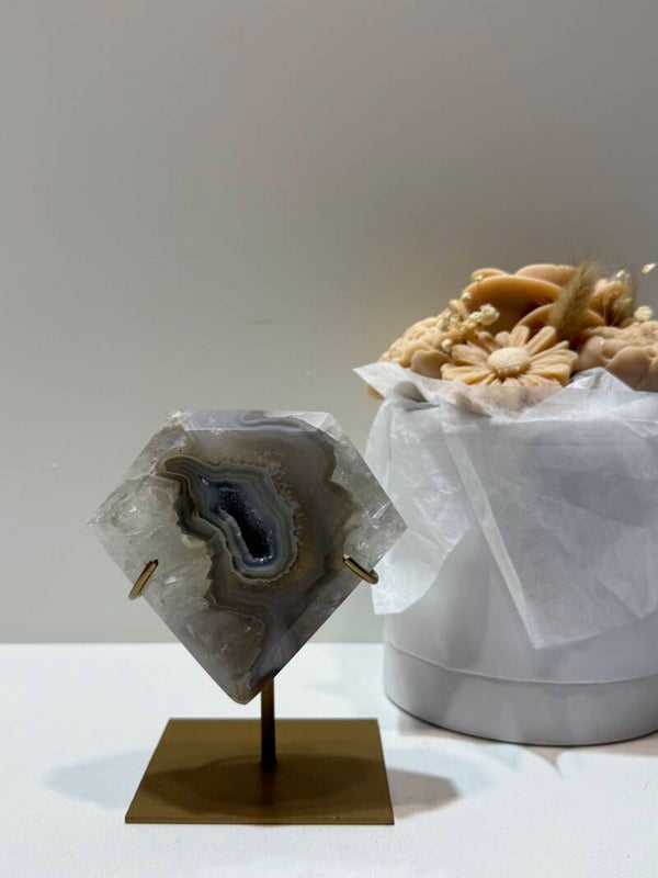 Agaat Diamant op Standaard - 0,492 Kilogr.