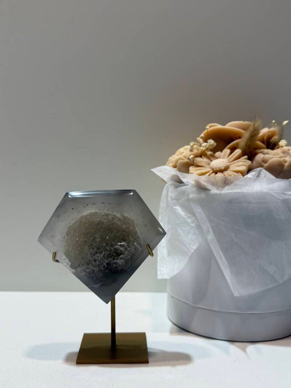 Agaat Diamant op Standaard - 0,286 Kilogr.