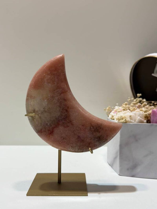 Roze Amethist Maan op Standaard - 0,704 Kilogr.