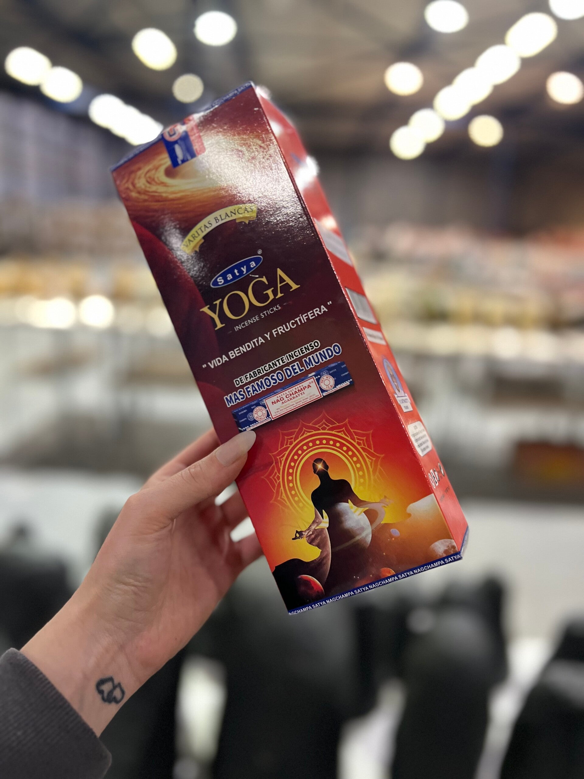 WB14 - Satya - Yoga Wierook (Doos)