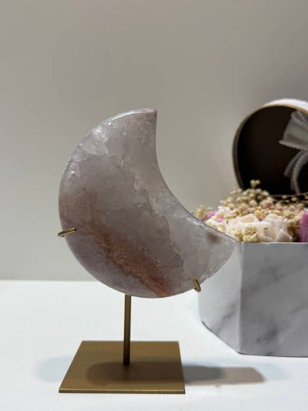 Roze Amethist Maan op Standaard - 0,732 Kilogr.