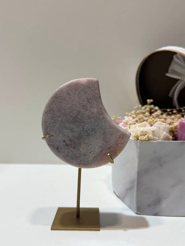 Roze Amethist Maan op Standaard - 0,468 Kilogr.