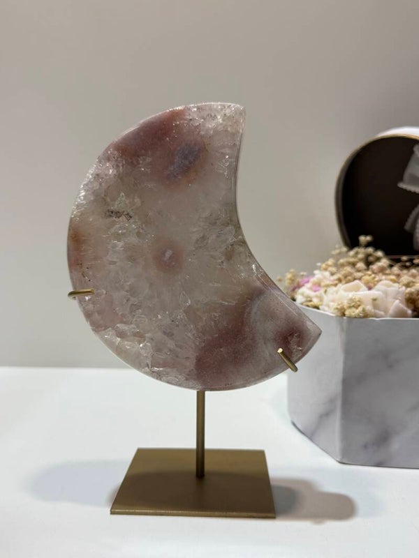 Roze Amethist Maan op Standaard - 0,998 Kilogr.