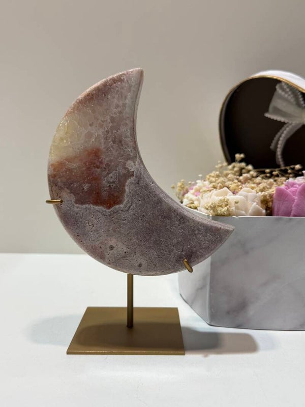 Roze Amethist Maan op Standaard - 0,826 Kilogr.