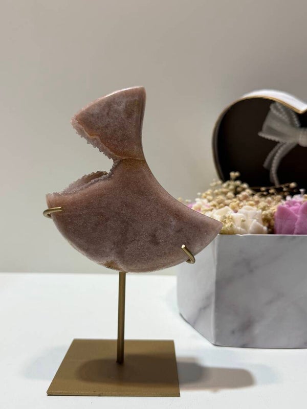 Roze Amethist Maan op Standaard - 0,560 Kilogr.
