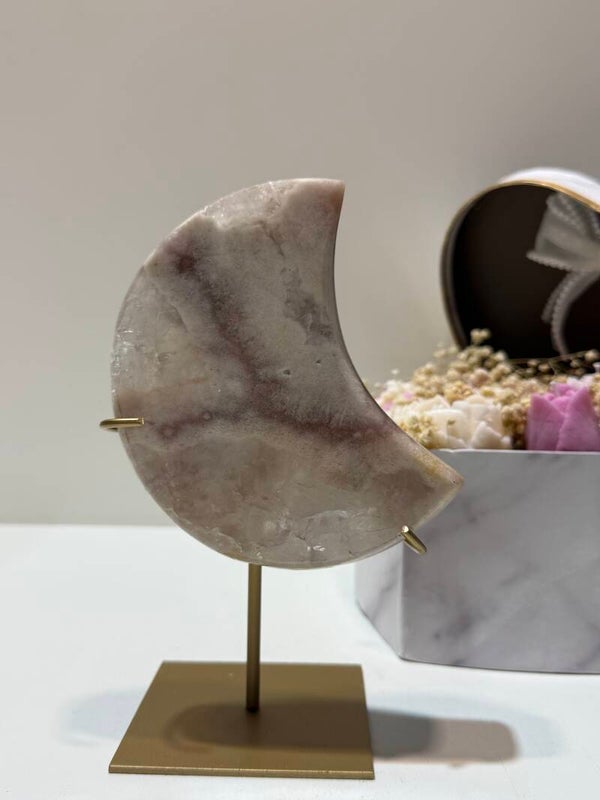 Roze Amethist Maan op Standaard - 0,620 Kilogr.