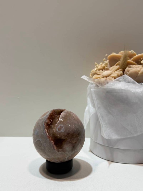 Roze Amethist Bol - 0,574 Kilogr.
