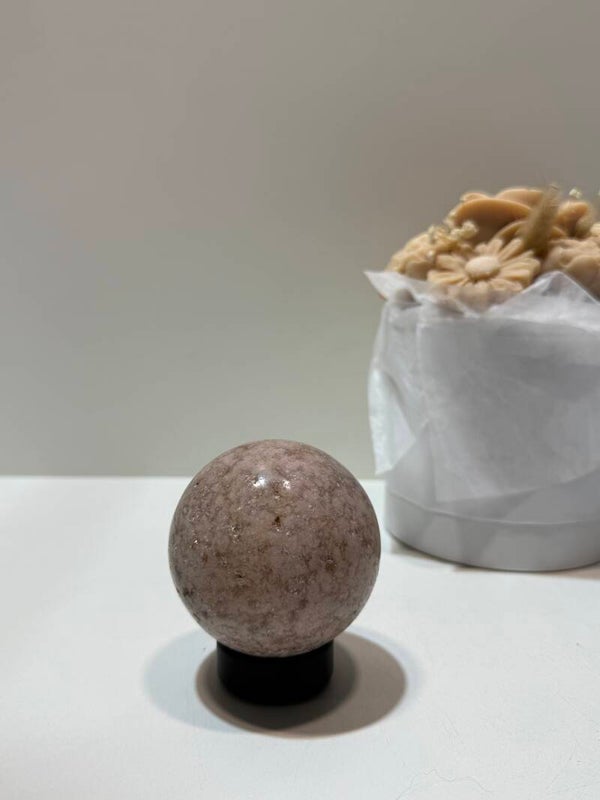 Roze Amethist Bol - 0,446 Kilogr.