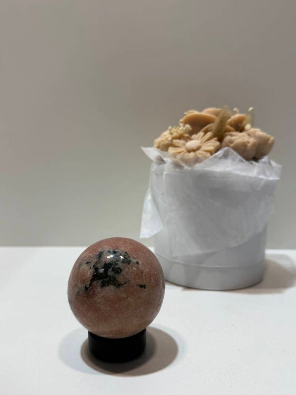 Roze Amethist Bol - 0,366 Kilogr.