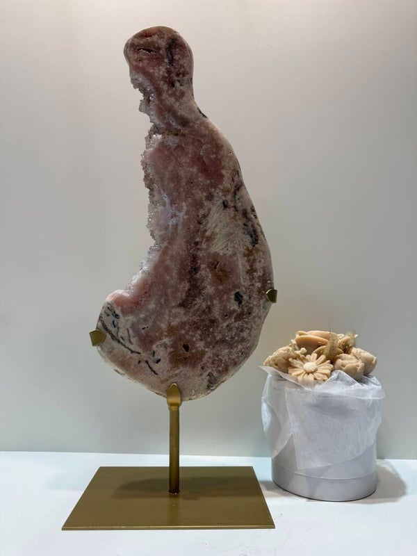 Roze Amethist op Standaard - 5,774 Kilogr.