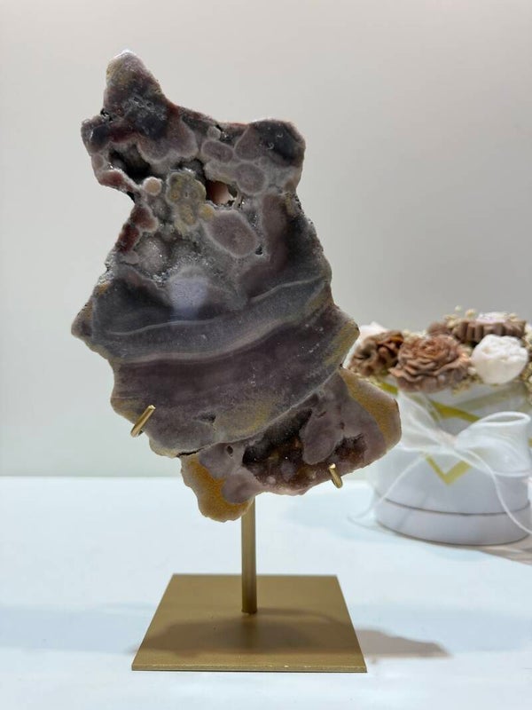Roze Amethist op Standaard - 1,124 Kilogr.