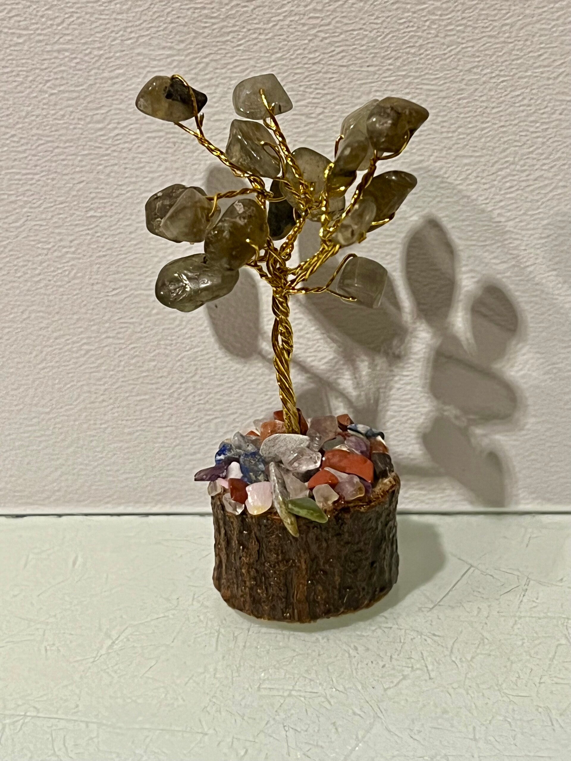 Edelstenen boompje labradoriet