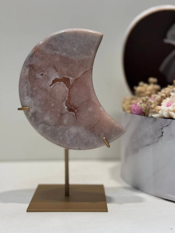 Roze Amethist Maan op Standaard - 0,626 Kilogr.