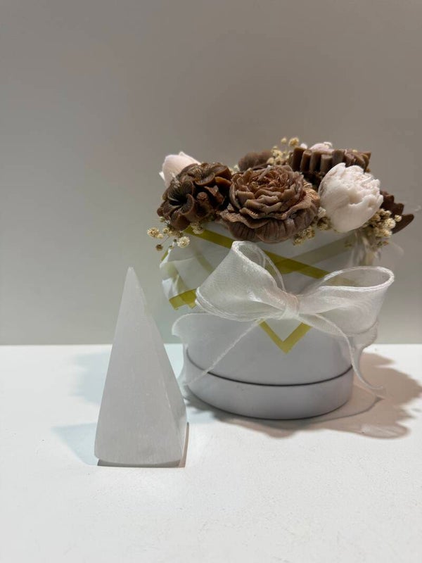 Seleniet (Satin Spar) - Piramide - 10CM